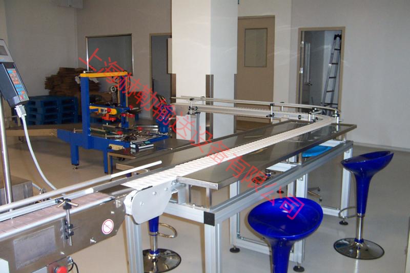 鋁型材柔性輸送機 鋁型材柔性輸送機